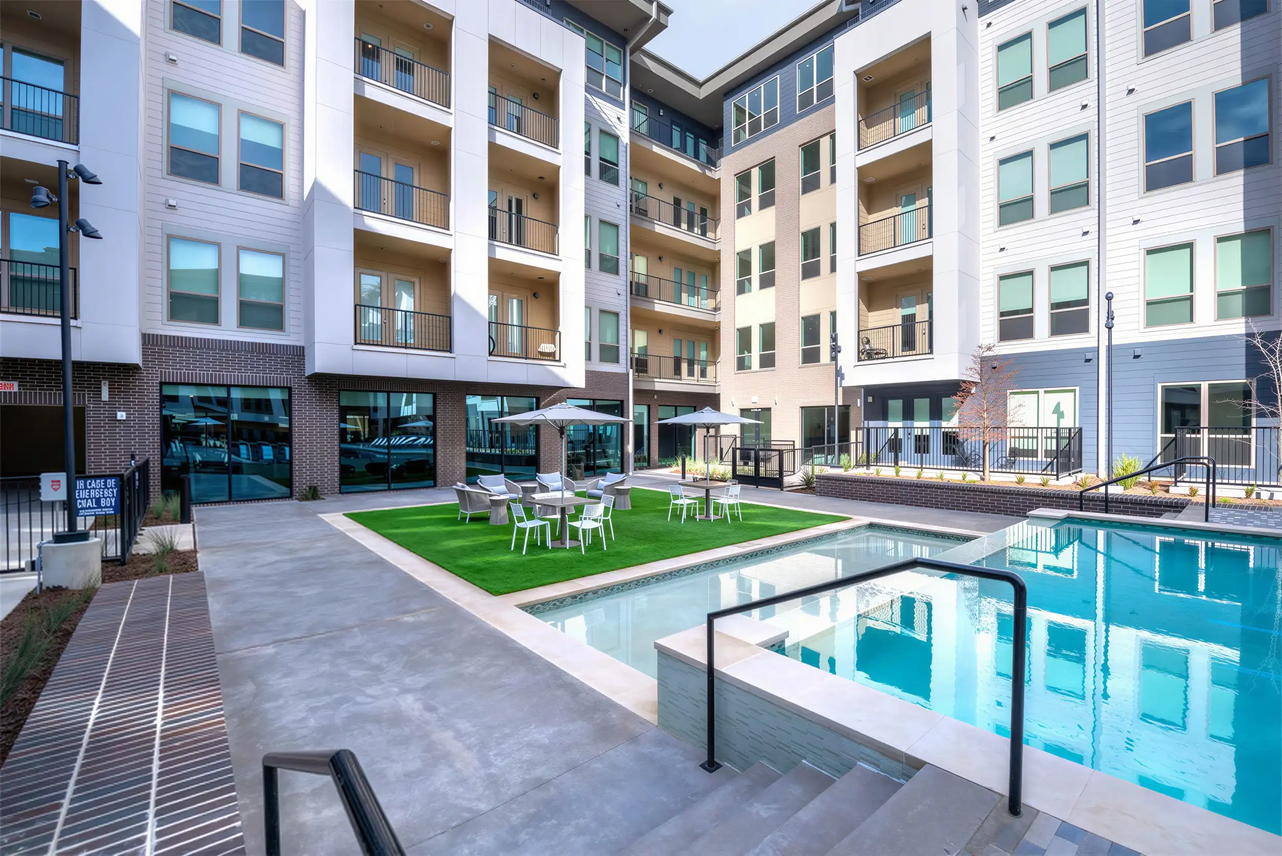 the-view-at-sapphire-bay-38-